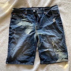 Men’s Ripped Shorts Size 38